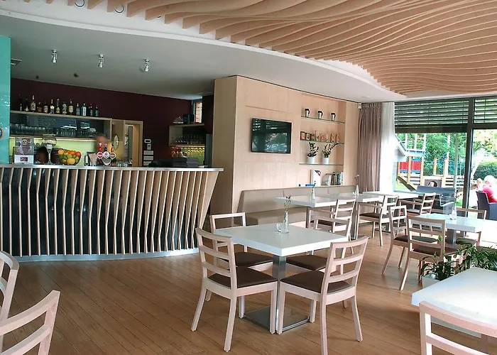 Lanna 게스트하우스